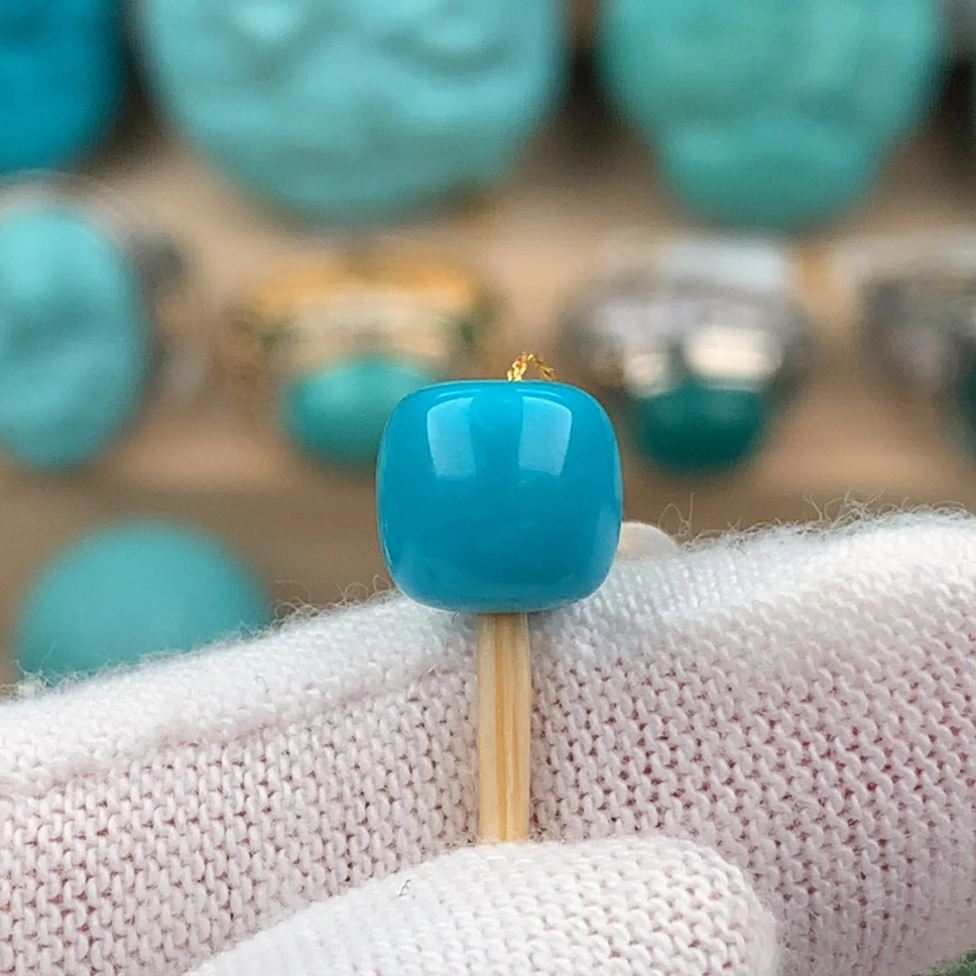 绿松石配饰未镶嵌卡7.8*7.4