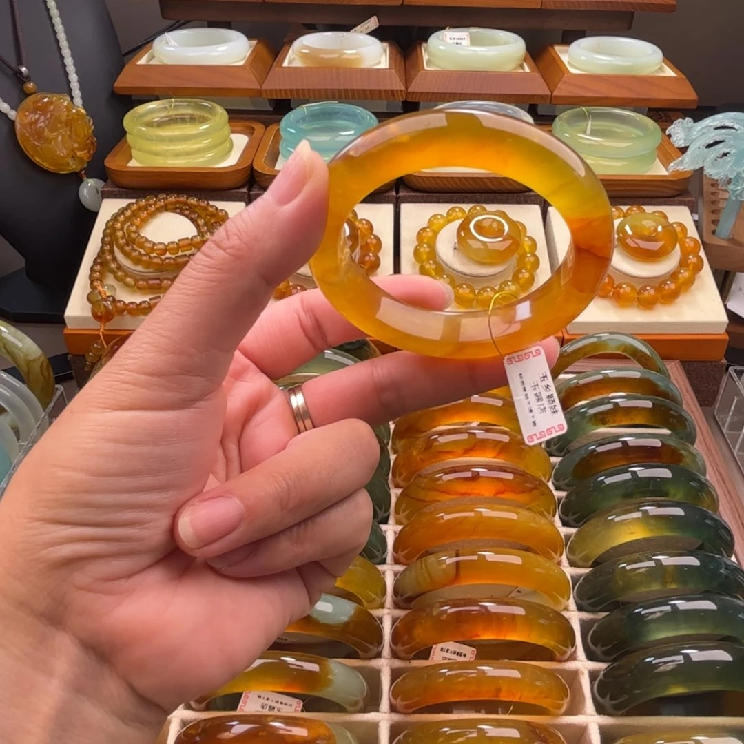 蛇纹石玉未镶嵌手镯56