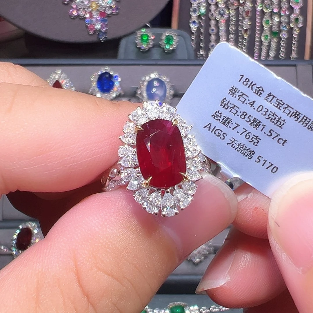 红宝石戒指18K金镶嵌