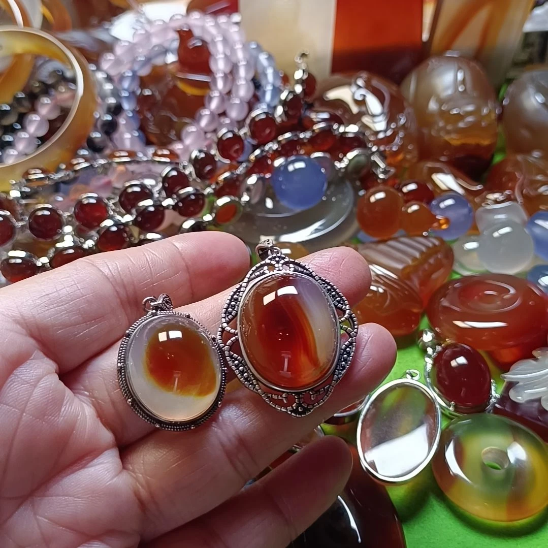 粉***蓝玛瑙/玉髓颈饰银S925镶嵌