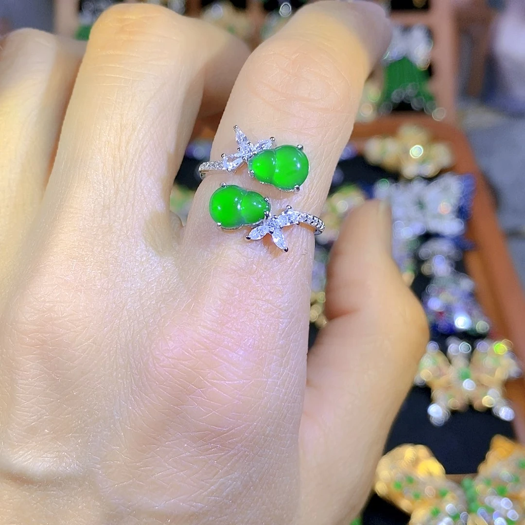 银S925镶嵌挂件翡翠