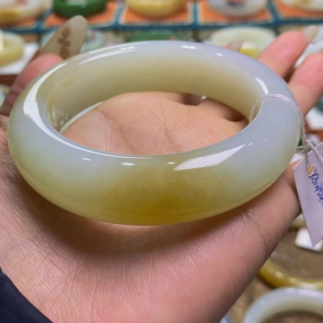 和田玉且末糖暖白57/58未镶嵌