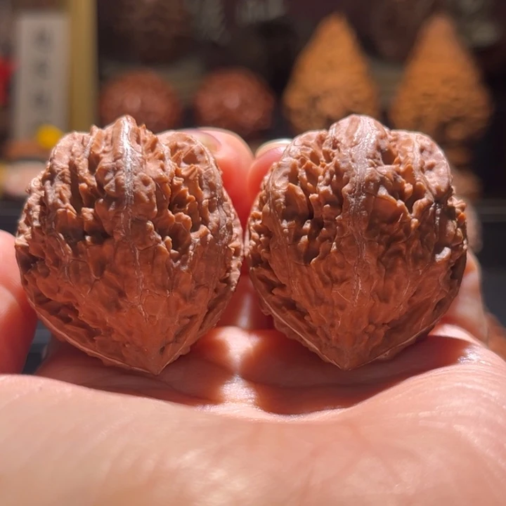 吊坠文玩核桃蚂蚁草莓65