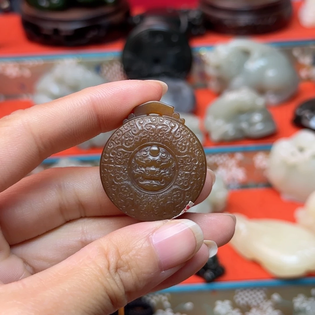 未镶嵌和田玉挂件