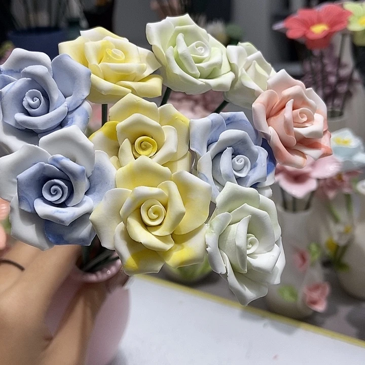 陶瓷纯手工捏花设计