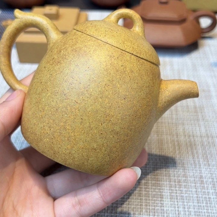 茶壶紫砂秦权，本绿，容量200毫升