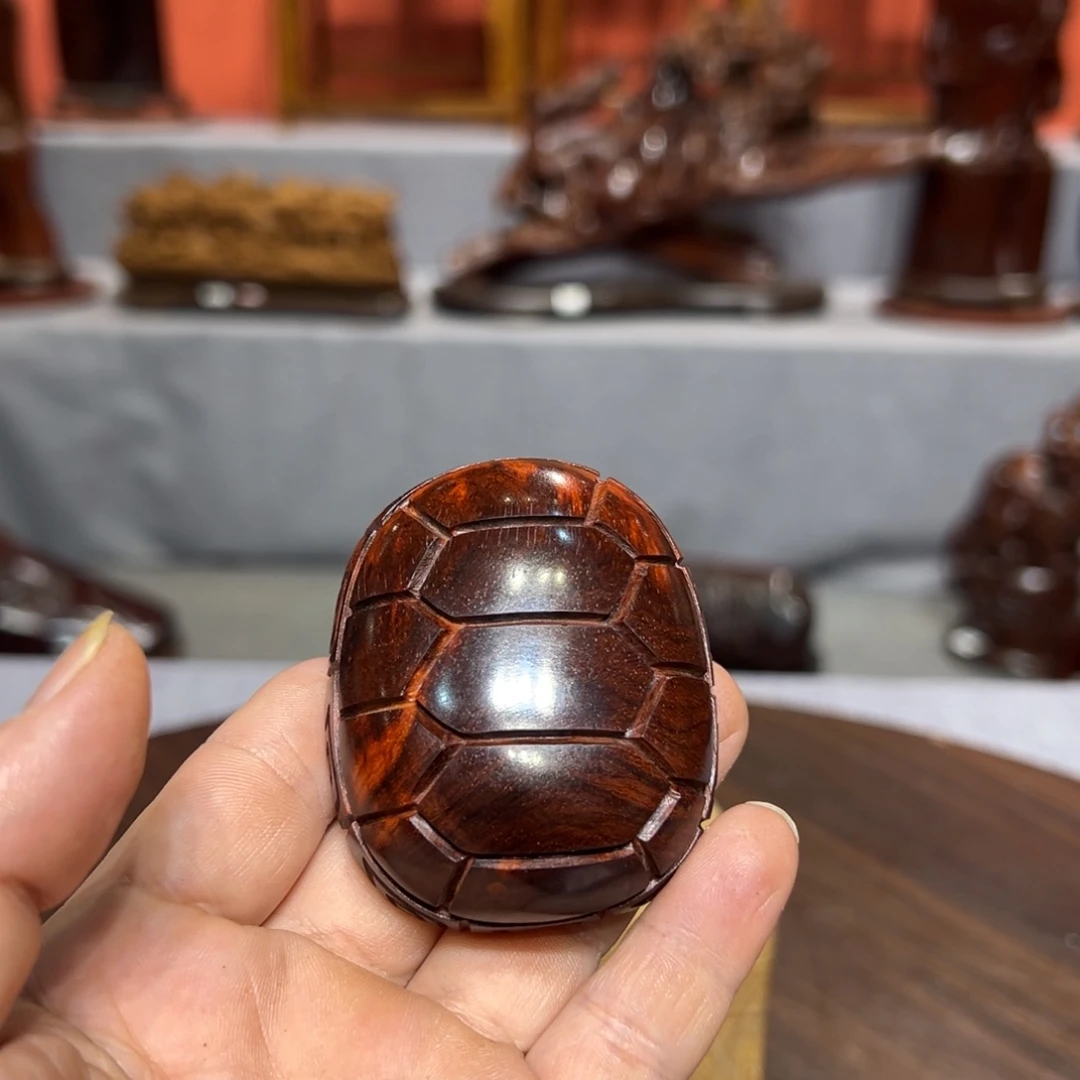 林***木精品工艺品展示