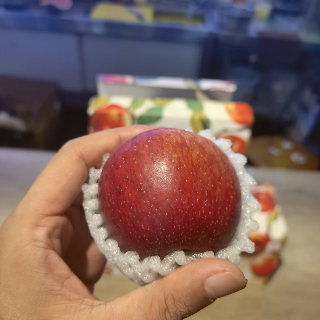 云南昭通高原小规格50#品种脆甜新鲜3.5斤毛重一件