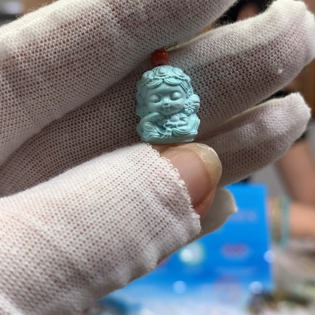 绿松石未镶嵌挂件