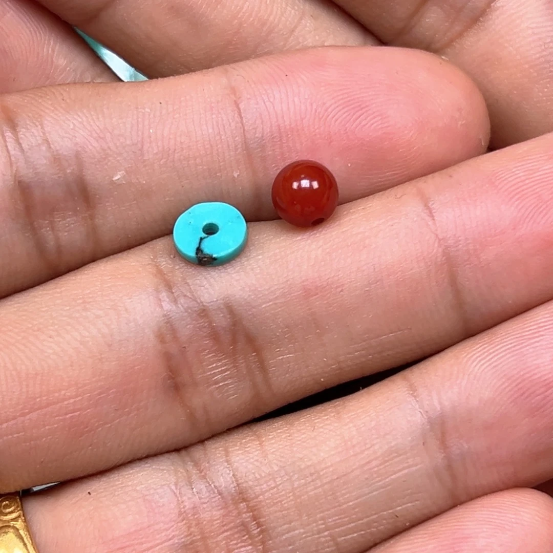 滴***日未镶嵌南红玛瑙珠宝奇石