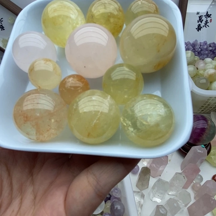 水晶珠宝半成品未镶嵌奶**子65号