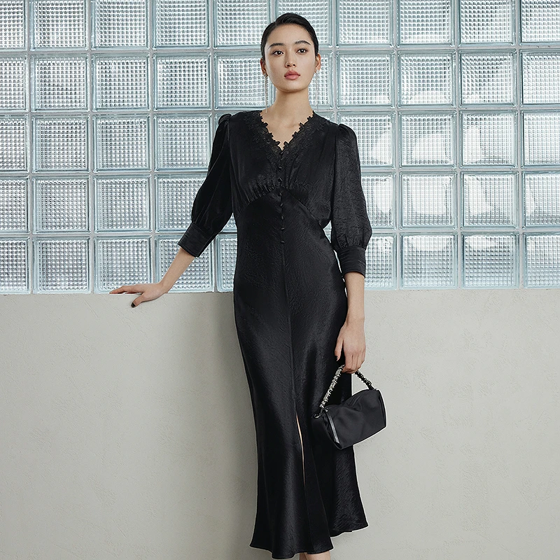 芭蒂娜100%醋酸连衣裙女春淡人穿搭气质女人味蕾丝长裙651U052