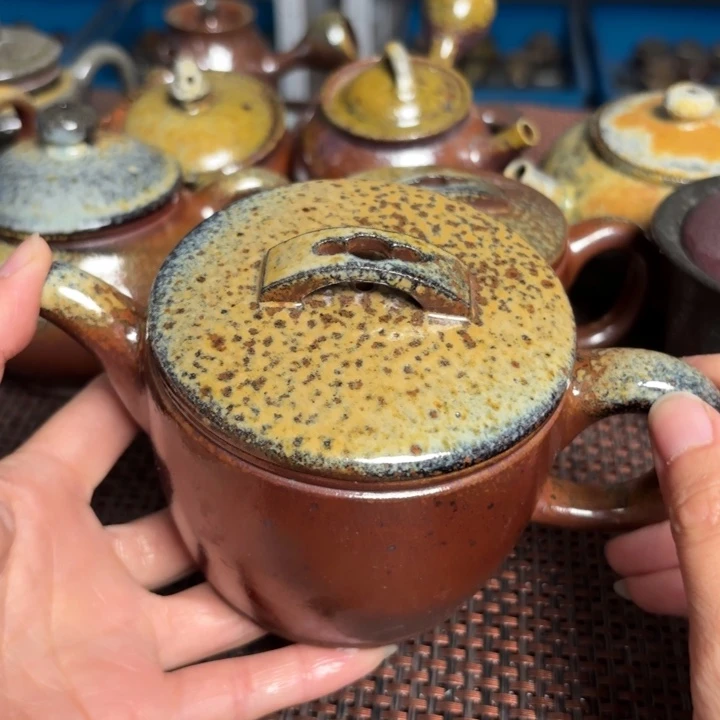 茶杯紫砂大汉瓦壶320 C