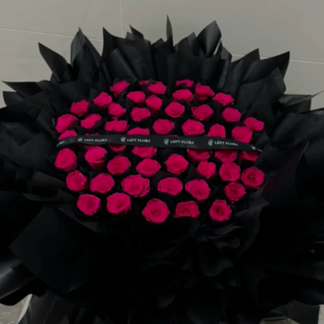 52朵弗洛伊德玫瑰花朵