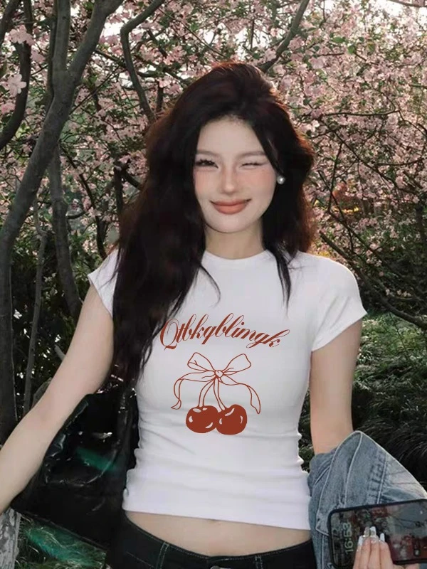 字母印花休闲短袖T恤女装夏季修身显瘦甜美可爱风格衣服