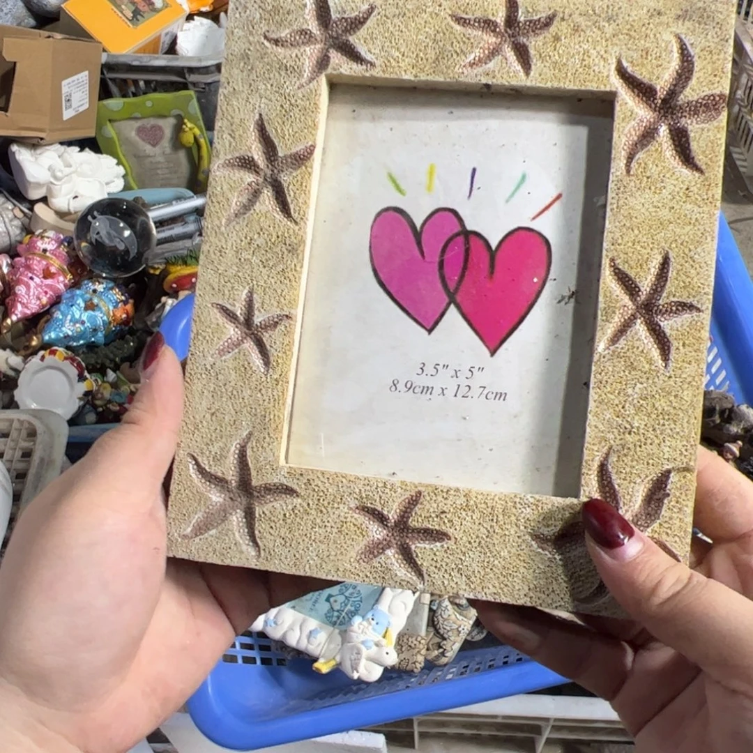 y***i陶瓷树脂工艺品摆件