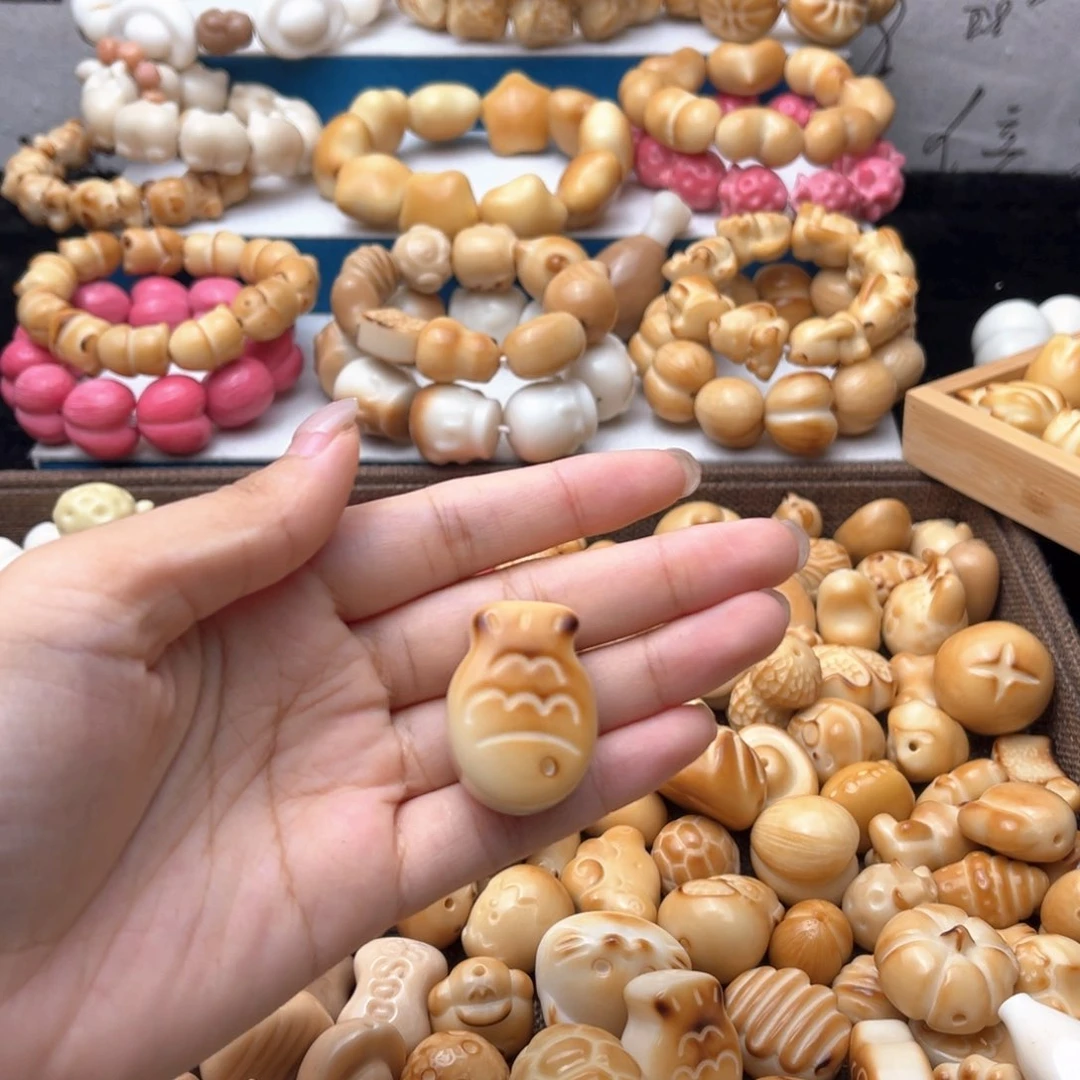 吊坠菩提根/象牙果?***?