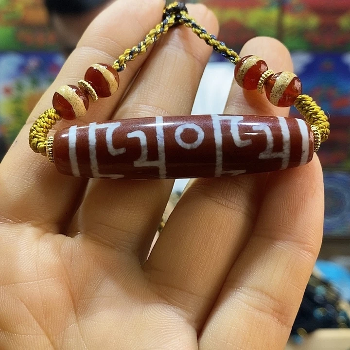 未镶嵌颈饰玛瑙/玉髓（覆膜）莉60