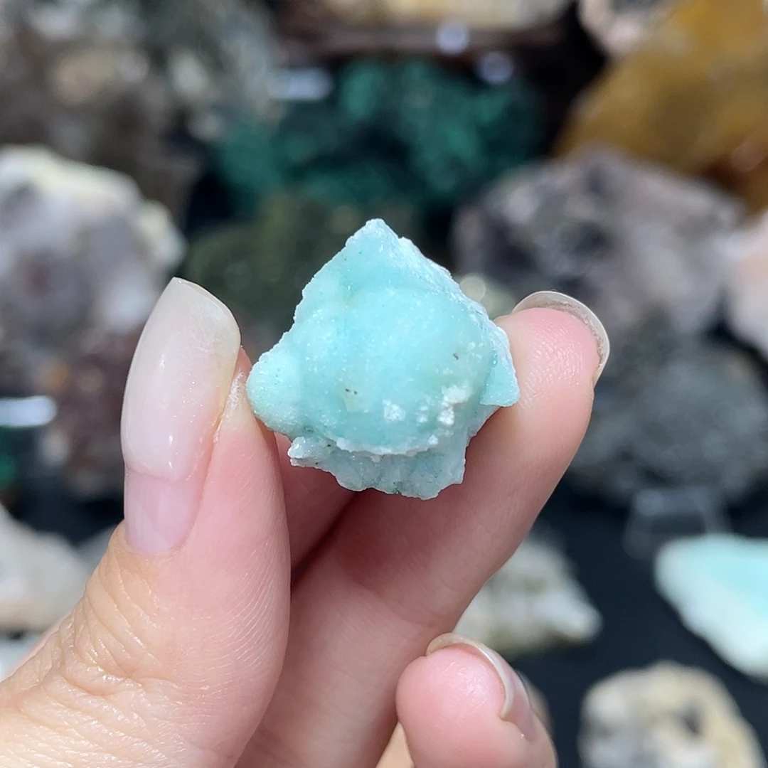 蓝纹石萤石（处理）