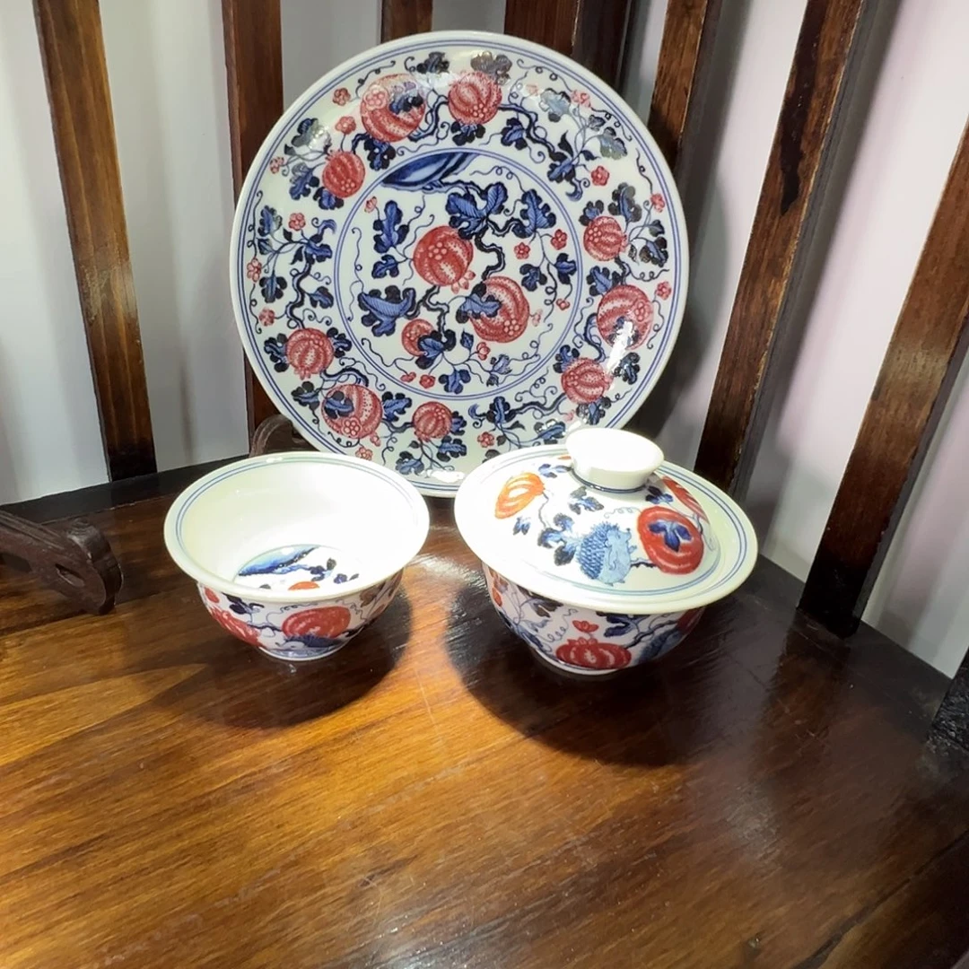 青花釉里红西瓜茶具三件套