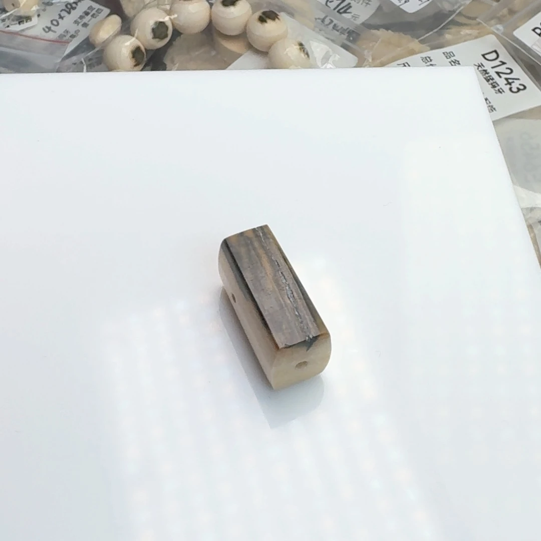 柏香籽/百香籽吊坠精***人猛犸