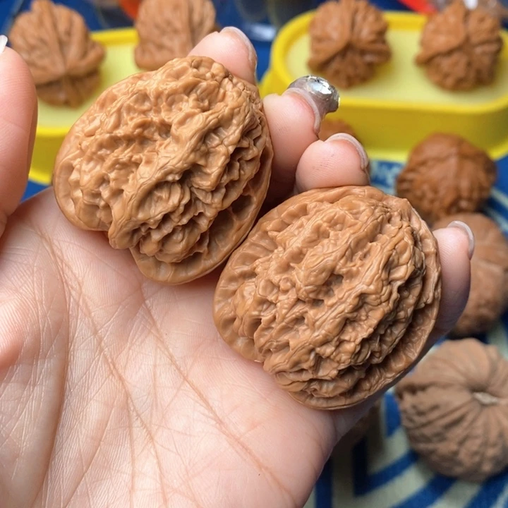 吊坠桃核将军榜3.8