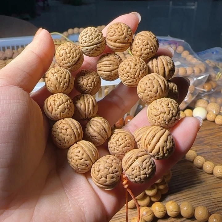 吊坠桃核桃核福利