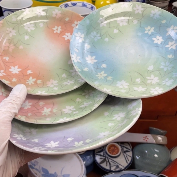 陶瓷他家瓷器真美…开播了