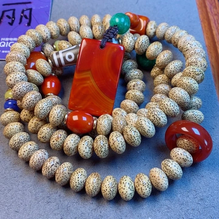 星月菩提吊坠星月菩提