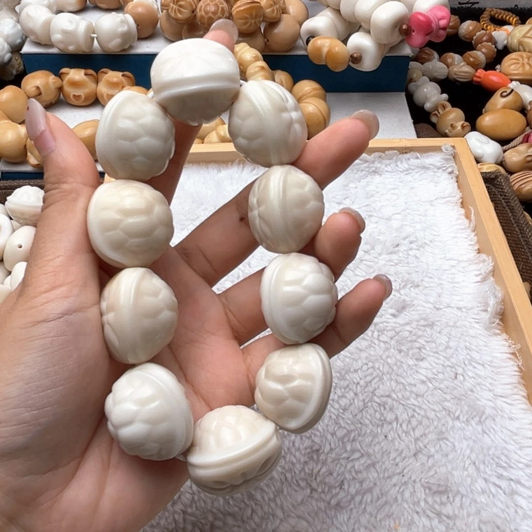 吊坠菩提根/象牙果富甲一方26+