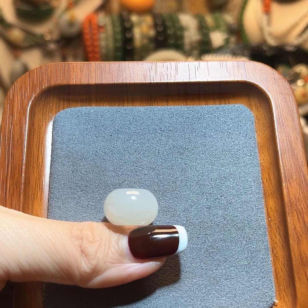 和田玉颈饰未镶嵌扑*林