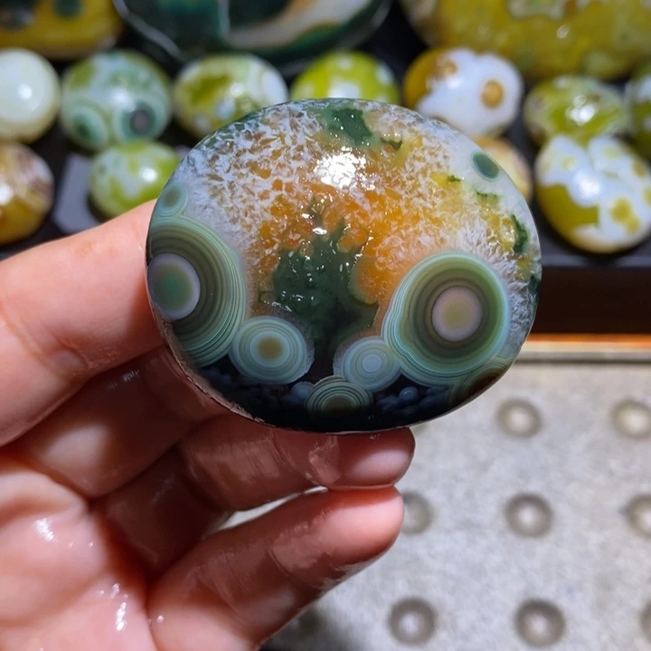 未镶嵌玛瑙/玉髓珠宝半成品55