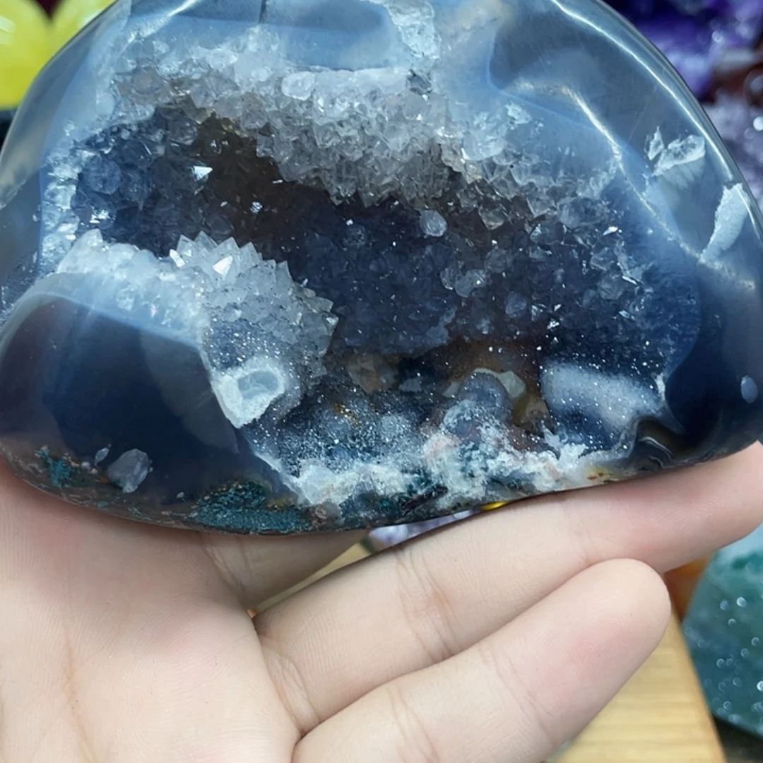 紫晶未镶嵌大型摆件（非配饰）