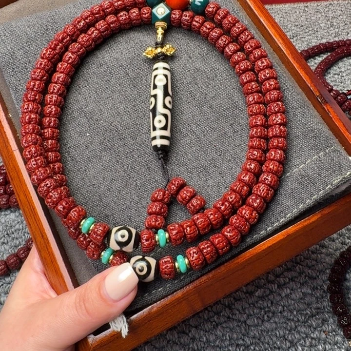 良***酱吊坠金刚菩提盘龙