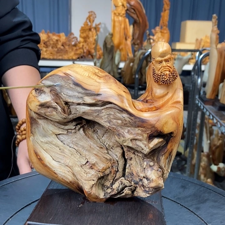 柏木（崖柏）随型摆件