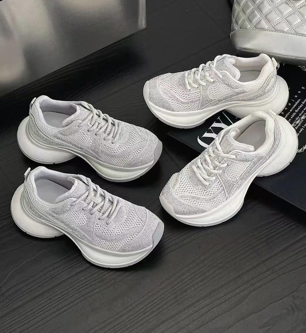 【华小姐】春夏季新款时尚潮流圆头厚底透气百搭休闲鞋19221-1