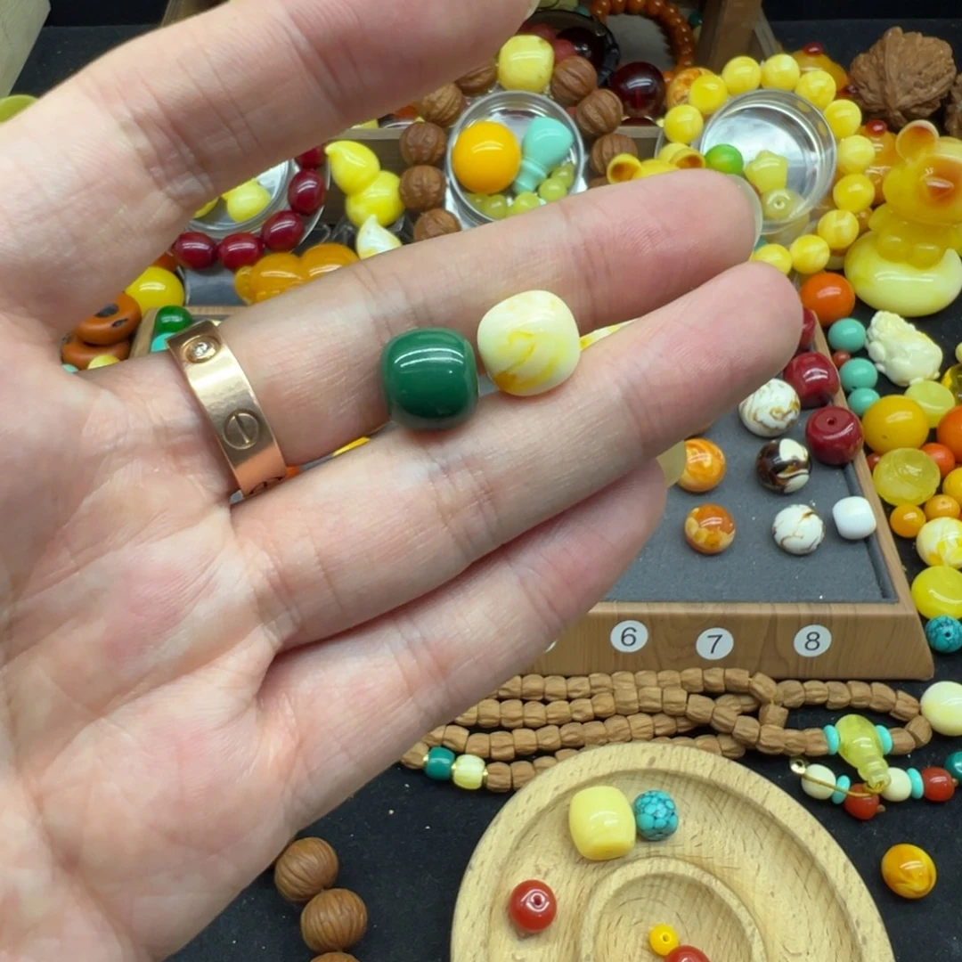 佐***佑琥珀未镶嵌颈饰配饰