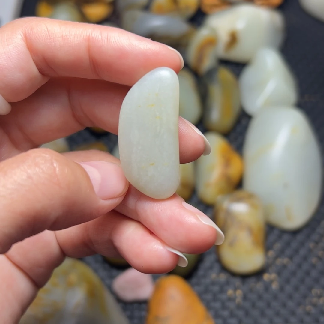 和田玉未镶嵌挂件A71