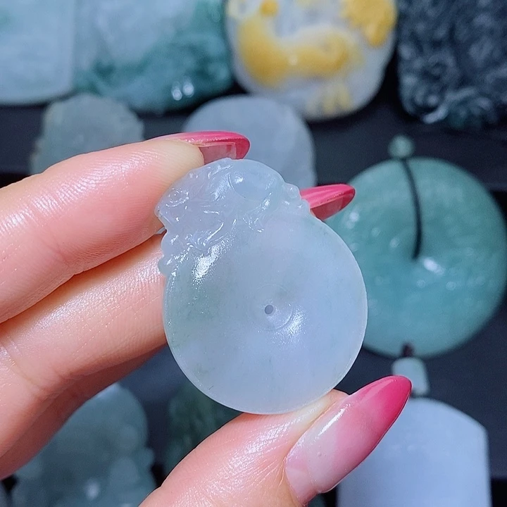 定制翡翠未镶嵌翡翠