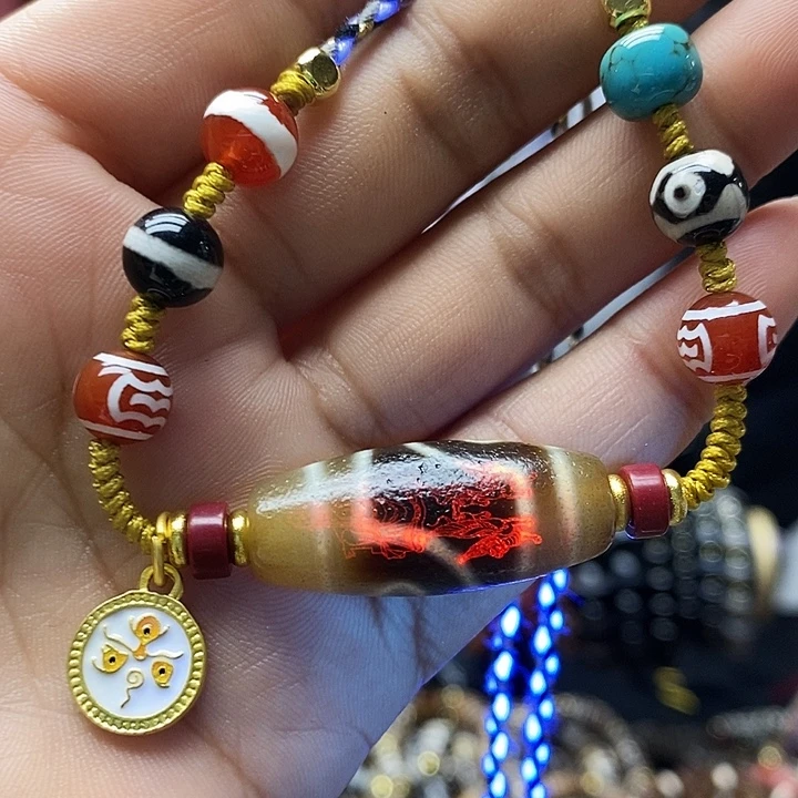 玛瑙/玉髓合金颈饰