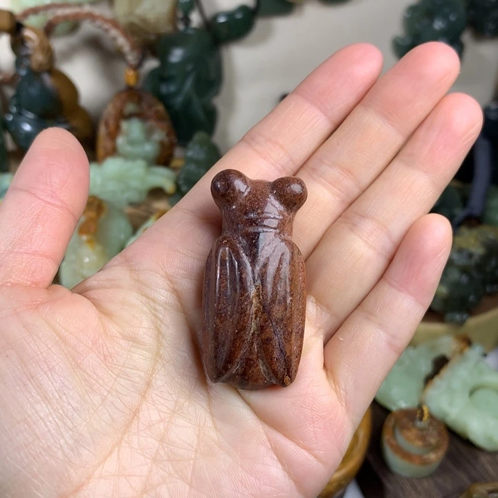 岫岩河磨玉（透闪石质玉）吊坠未镶嵌