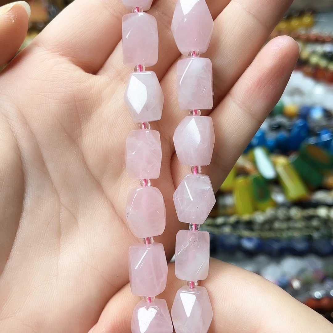玛瑙/玉髓未镶嵌珠宝半成品粉水晶随形20颗