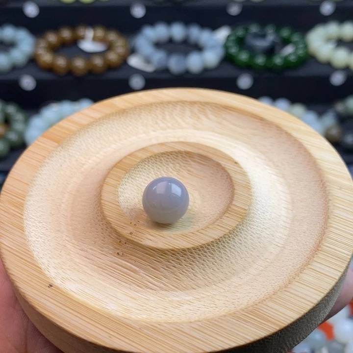 手串未镶嵌和田玉Q卡12烟紫