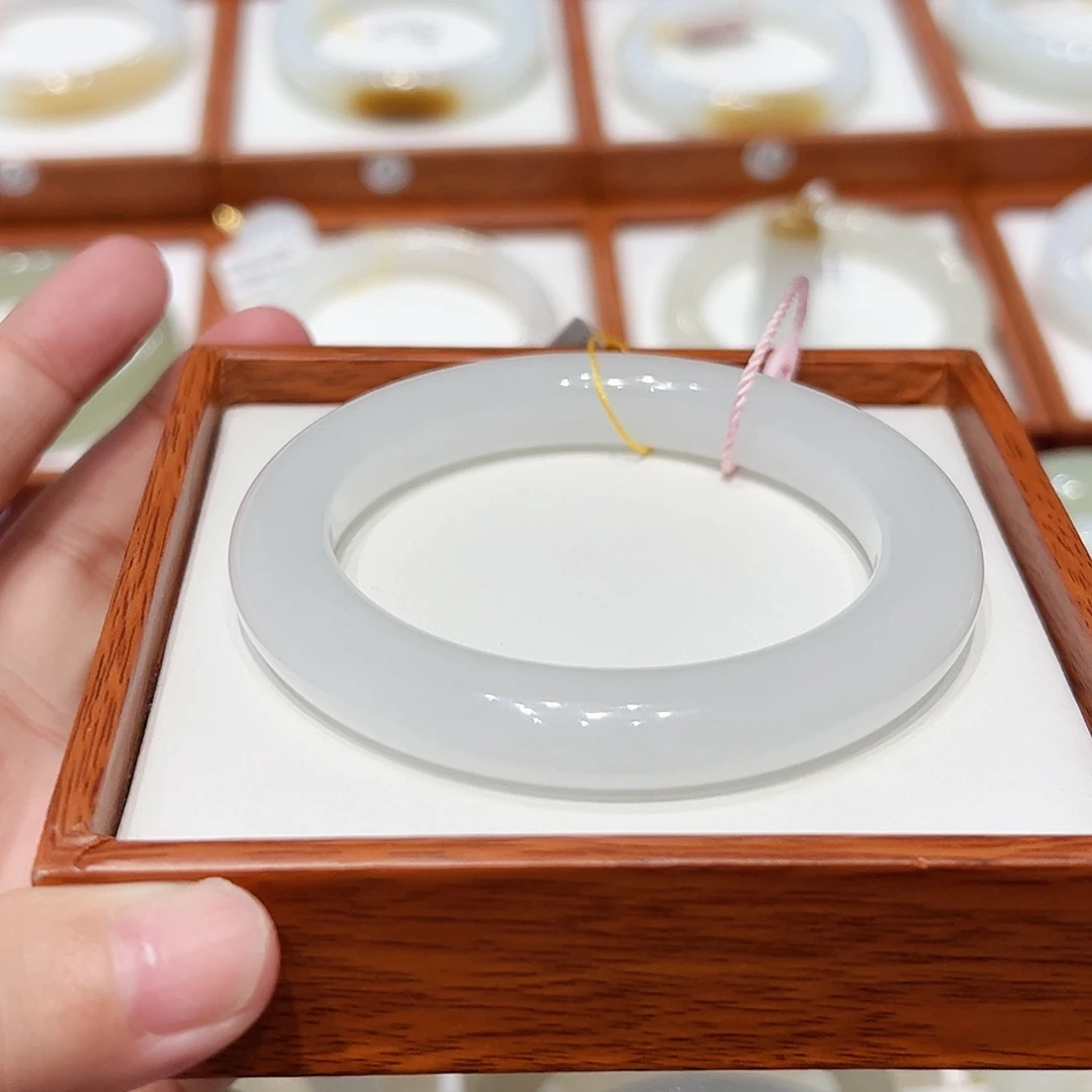 和田玉手镯未镶嵌冰白白月光5657