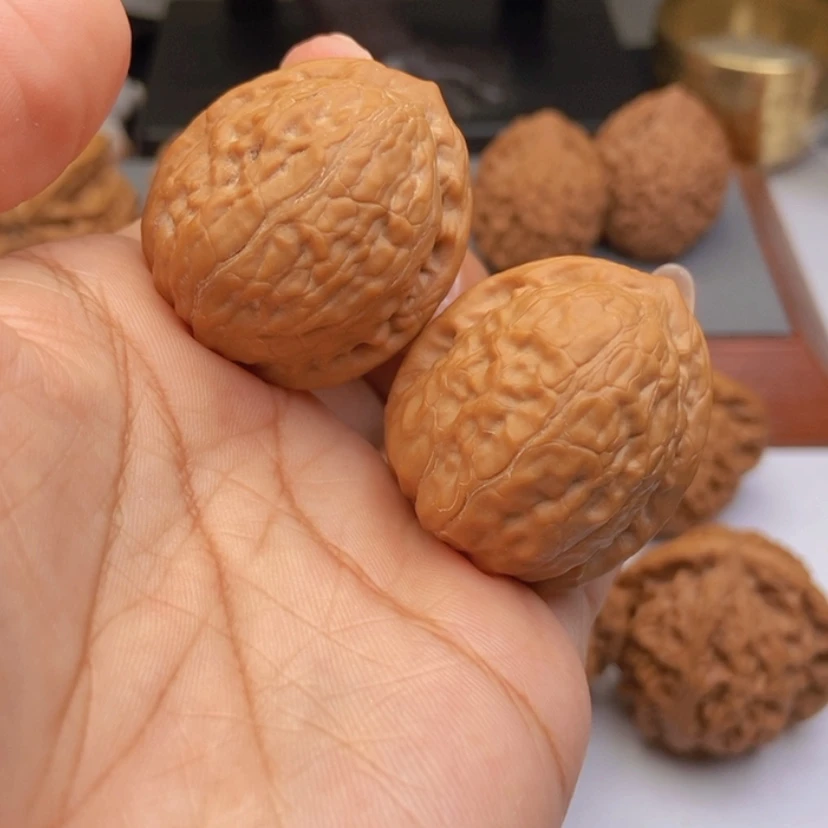 【闪购商品】文玩核桃把件34全品舍利子