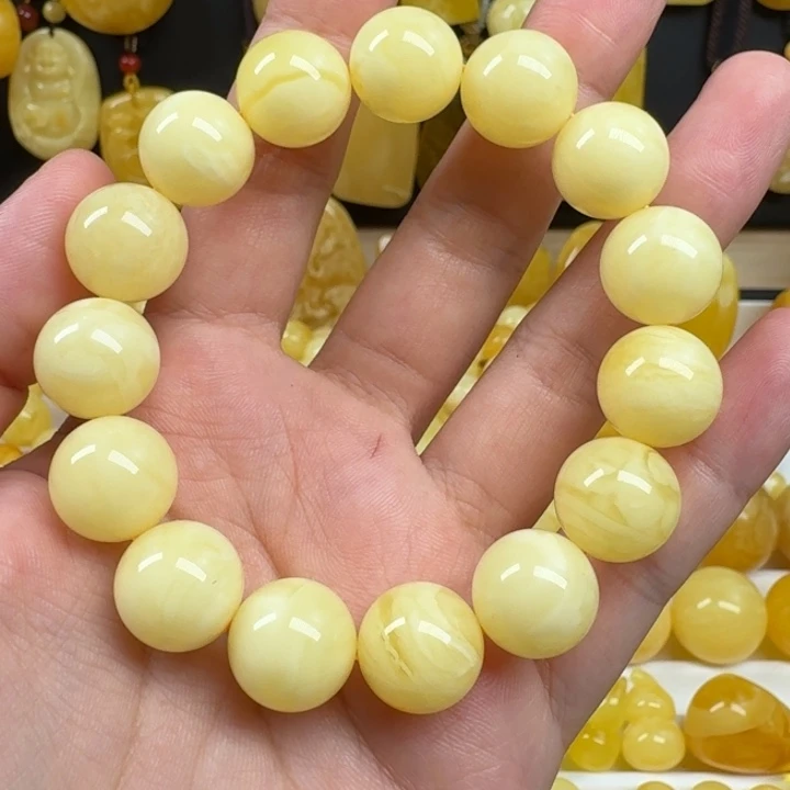 蜜蜡未镶嵌珠宝奇石