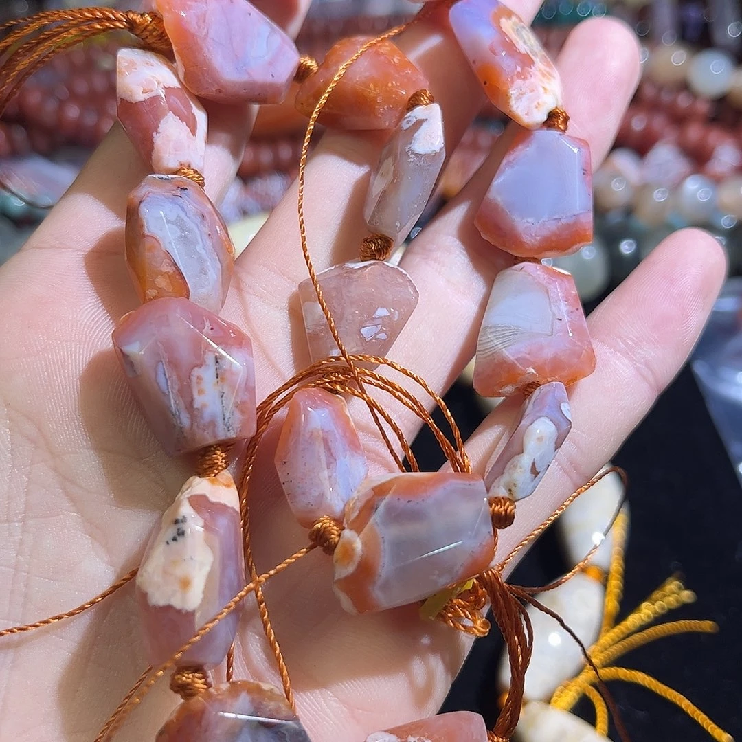 玛瑙/玉髓未镶嵌珠宝半成品南红