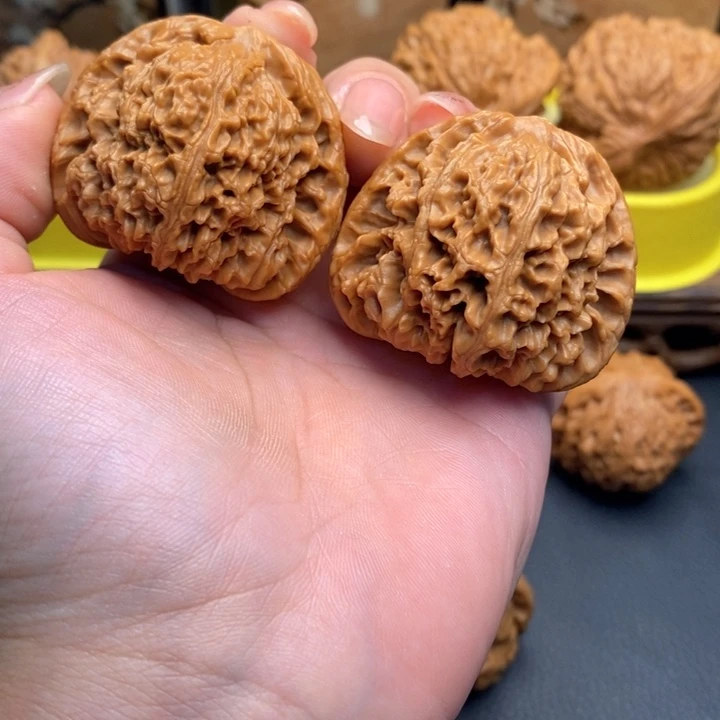 文玩核桃把件498南疆43+全品