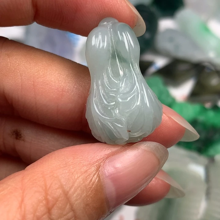 未镶嵌定制翡翠翡翠
