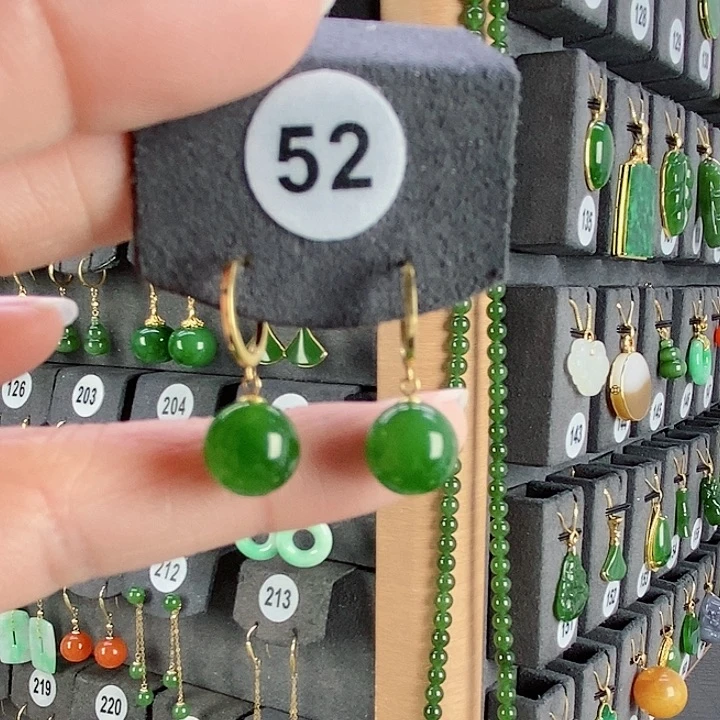 和田玉耳饰18K金镶嵌